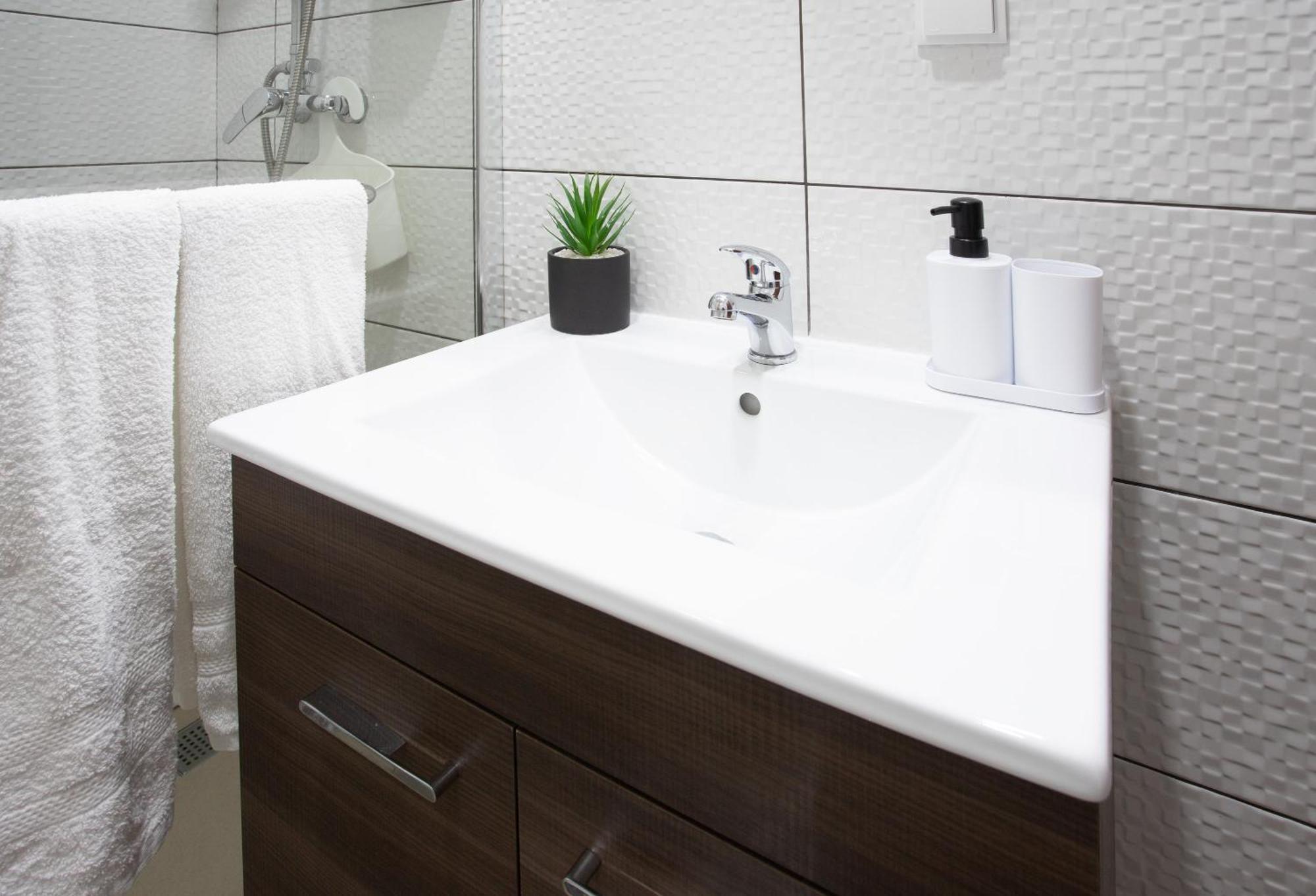 Village Center Two Bedroom Apartment Порту-Мониш Экстерьер фото